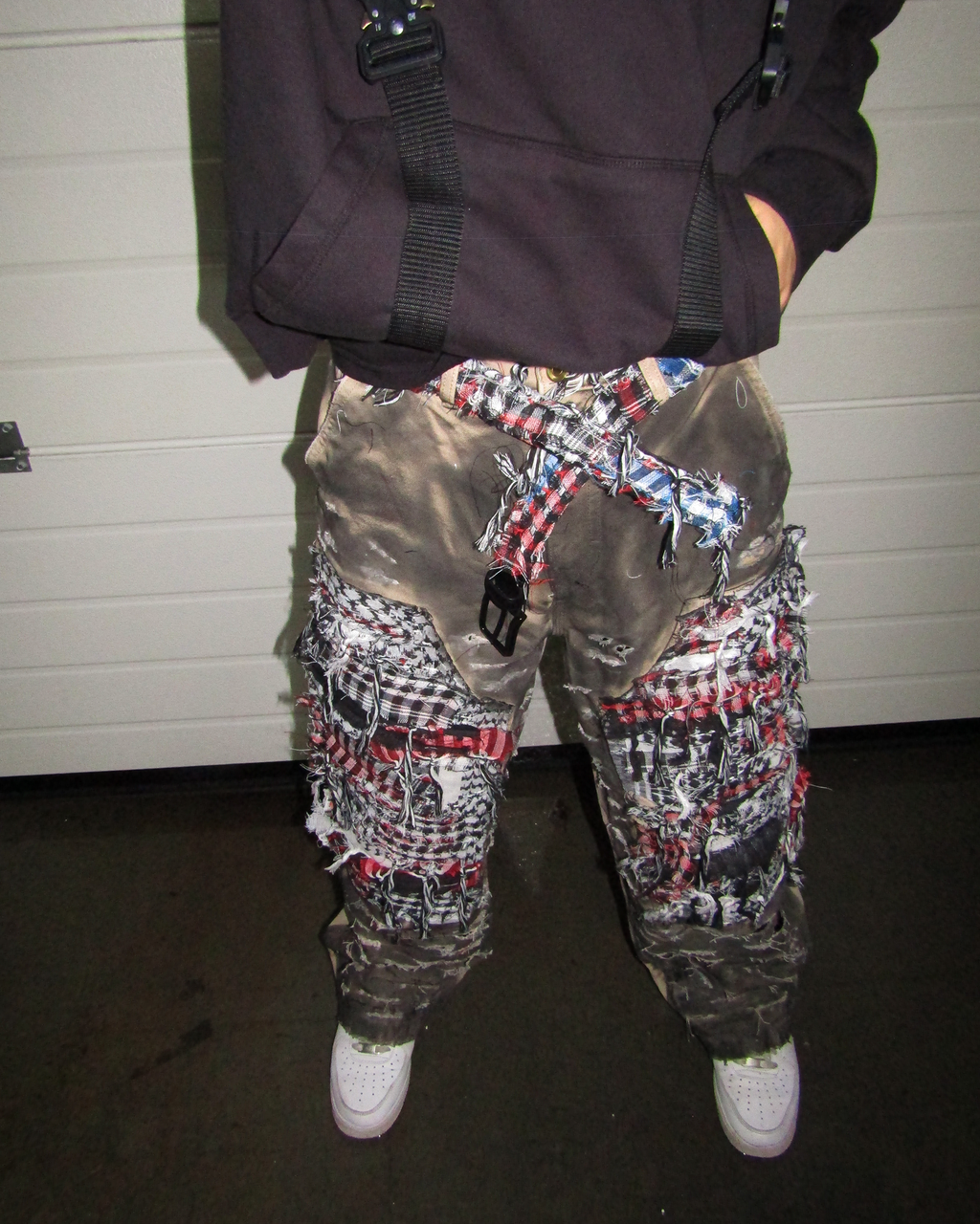 SCORCHED DOUBLE KNEES (1/1)