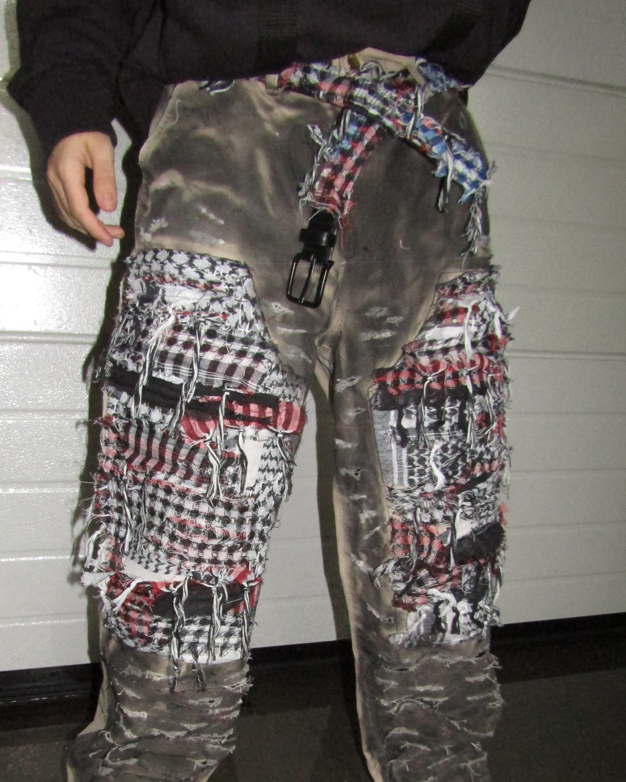 SCORCHED DOUBLE KNEES (1/1)