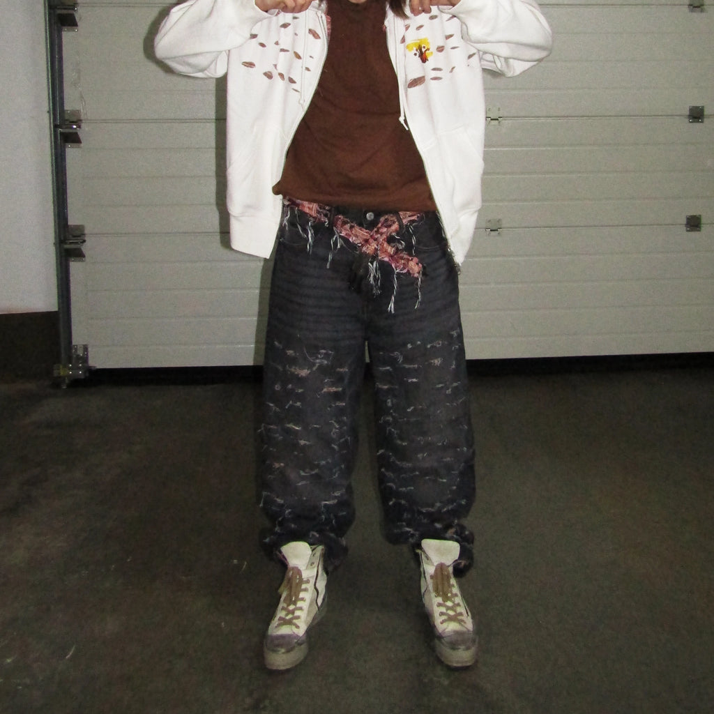 WARTORN PROWLER JEANS