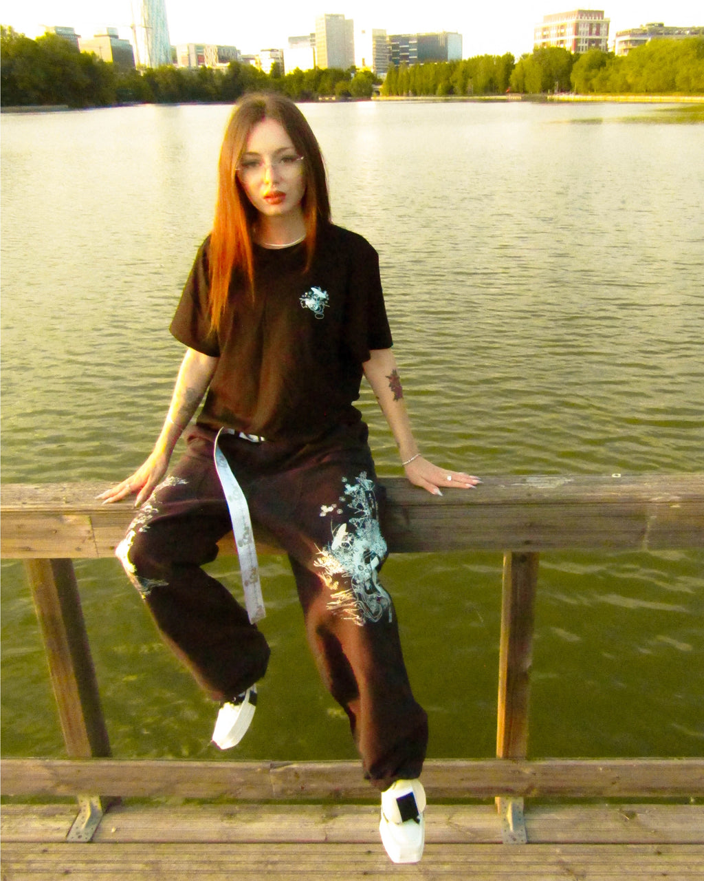 UTAU HITO REGULAR TEE