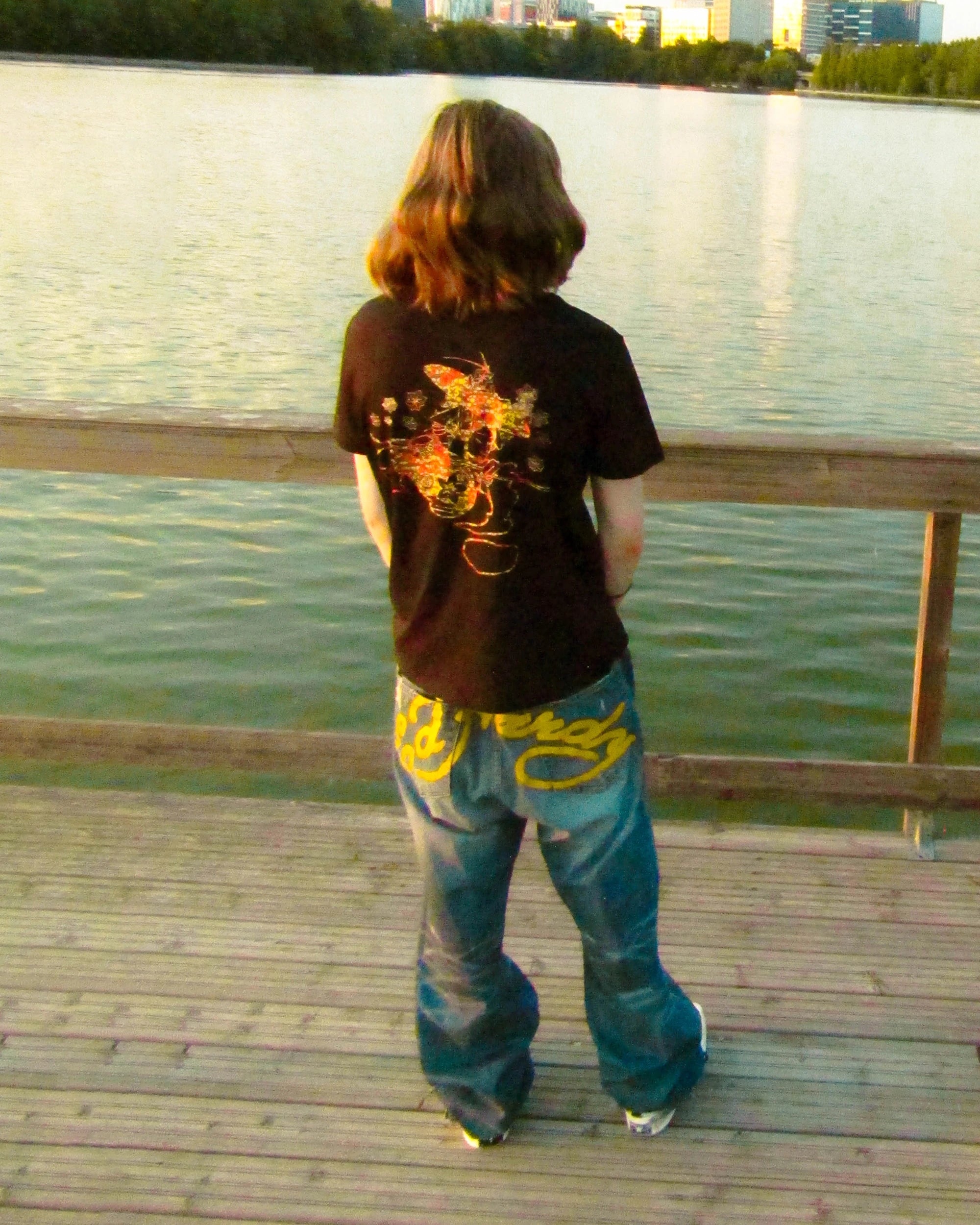 UTAU HITO REGULAR TEE (BLOOM)